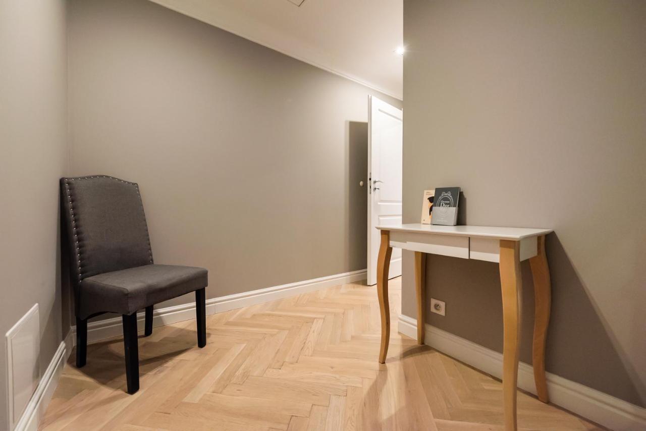Lovely Apartment In The Heart Of Varsovie Extérieur photo